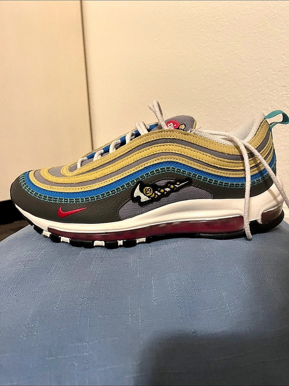 Nike Air Max 97 Air Sprung Sneakers Black & Yellow US 8 Like New